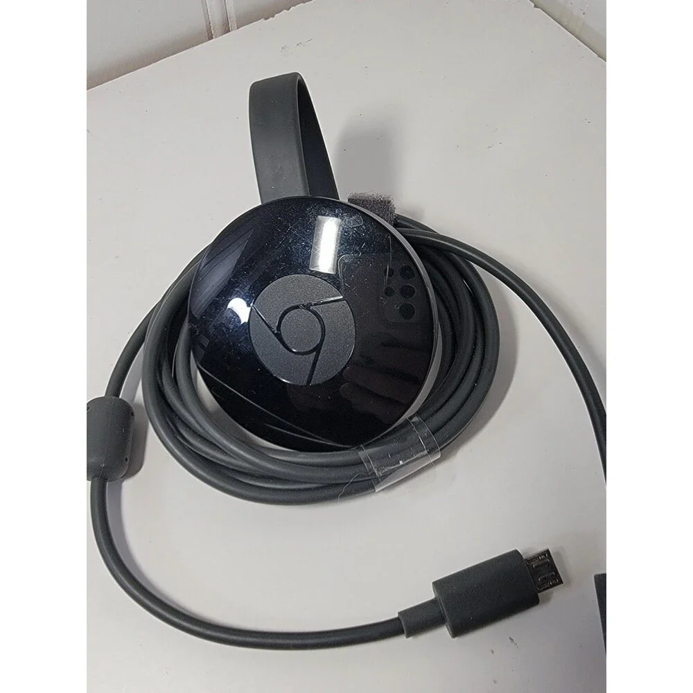 Google Chromecast 2nd Generation 1080p Media Streamer NC2-6A5 With Power Cord